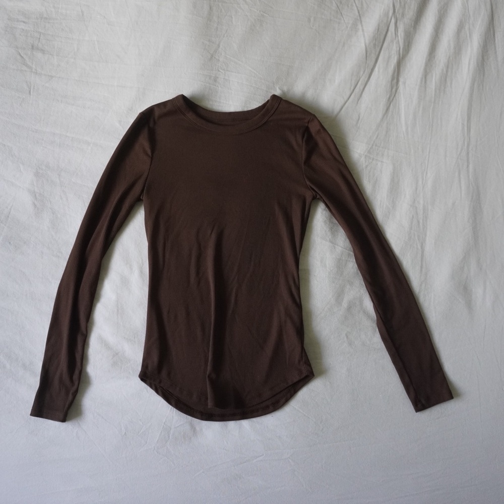 Basic ribbed long sleeve